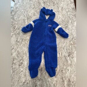 BUFFALO BILLS 6-9 Months Zip-up suit Coat Fuzzy Warm Hooded Full Zip NFL apparel